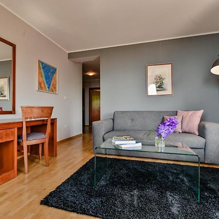Hotel Laurus - Liburnia Opatija Bagian luar foto