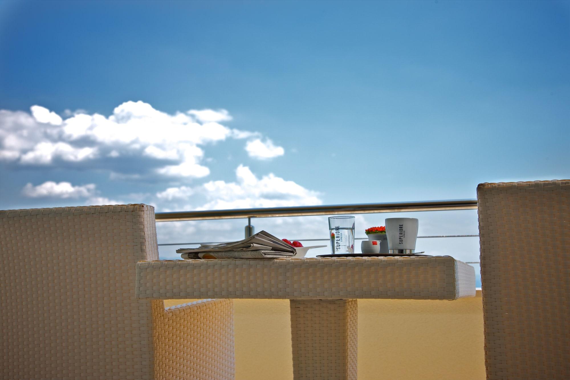 Hotel Laurus - Liburnia Opatija Bagian luar foto