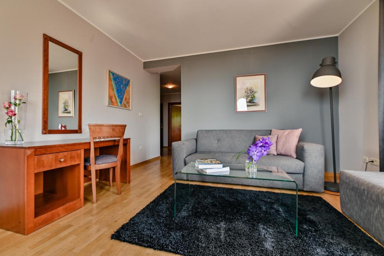 Hotel Laurus - Liburnia Opatija Bagian luar foto