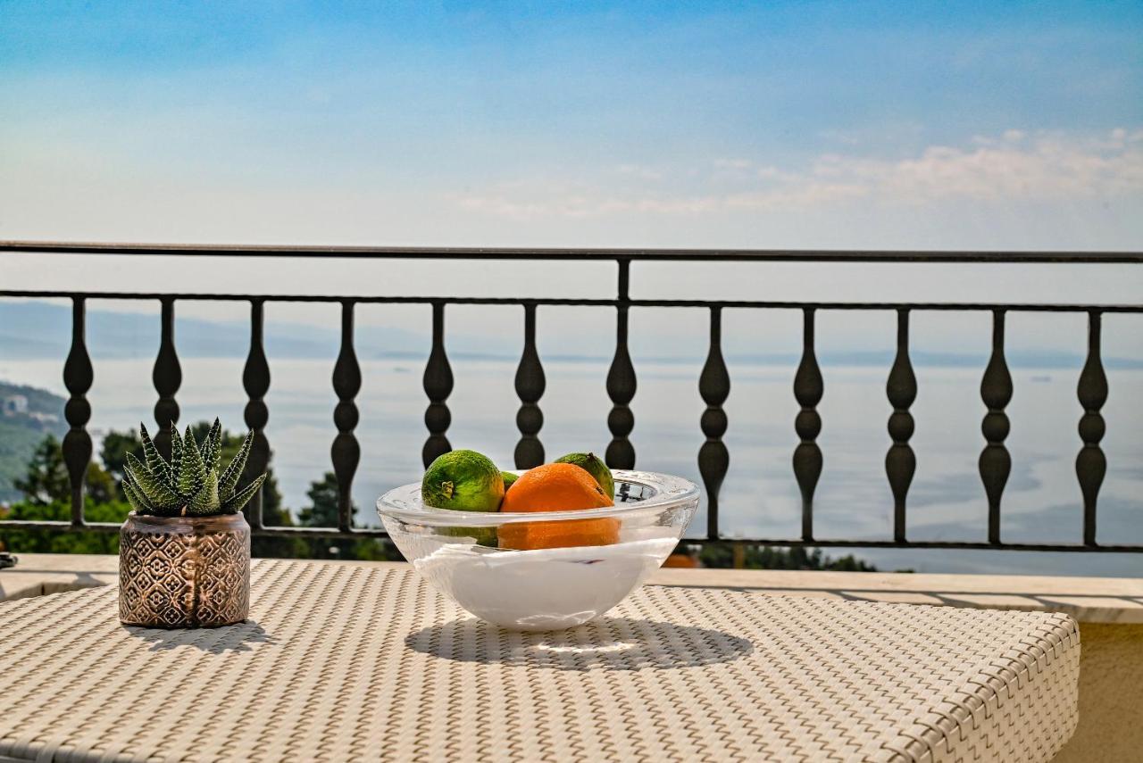 Hotel Laurus - Liburnia Opatija Bagian luar foto