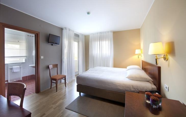 Hotel Laurus - Liburnia Opatija Bagian luar foto