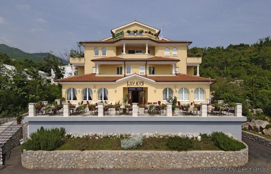 Hotel Laurus - Liburnia Opatija Bagian luar foto