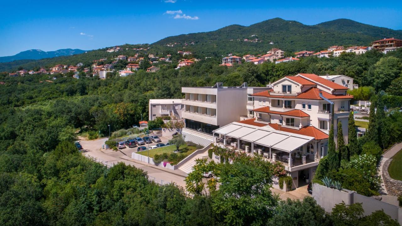 Hotel Laurus - Liburnia Opatija Bagian luar foto